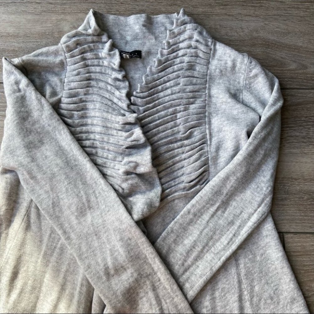 Line Ruched Front Ruffles Cash Cardigan - Picture 6 of 14